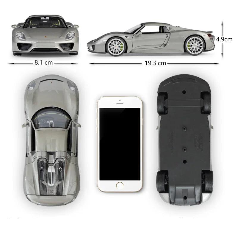 1:24 Porsche 918 Spyder Imitation Alloy Car Model, detailed diecast collectible showcasing the sleek design and engineering of the hybrid supercar.