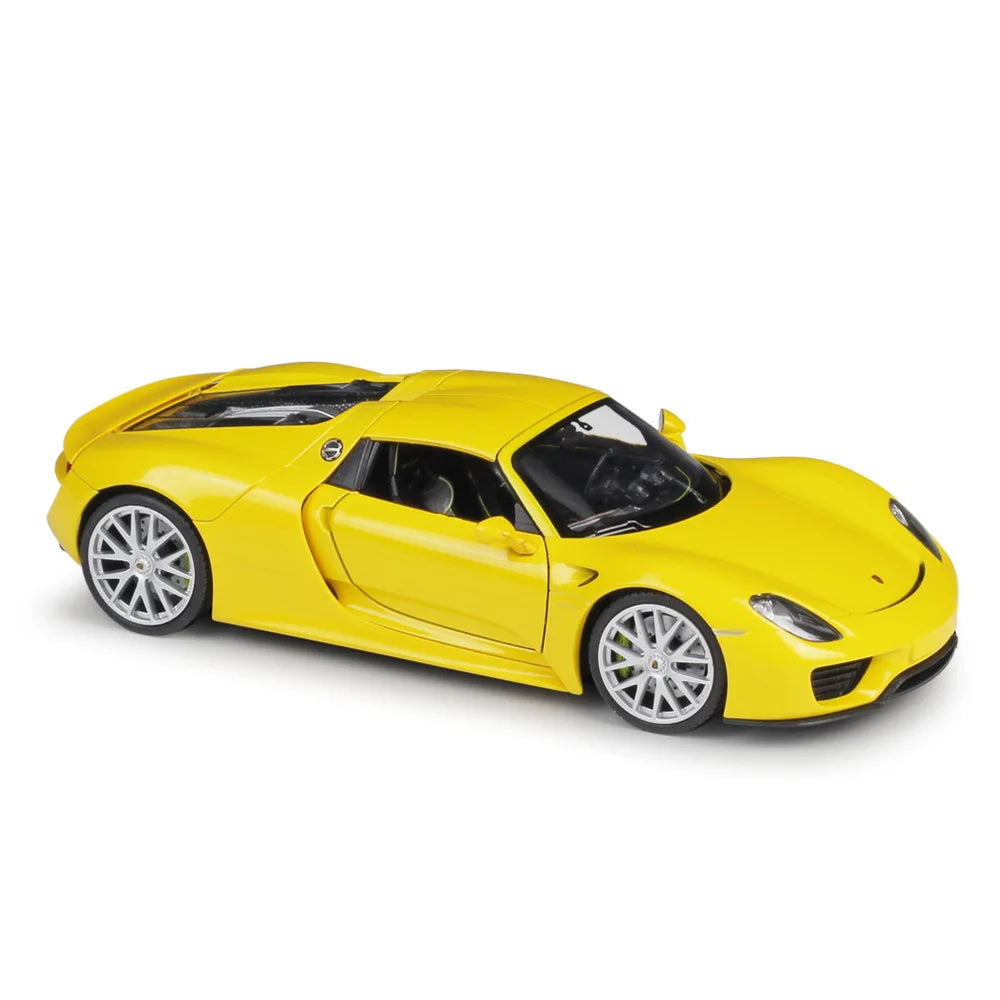 1:24 Porsche 918 Spyder Imitation Alloy Car Model, detailed diecast collectible showcasing the sleek design and engineering of the hybrid supercar.