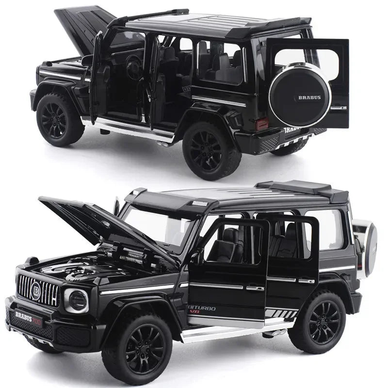 1/32 Mercedes-Benz G700 diecast SUV model featuring detailed design, off-road capability, and sound and light functions