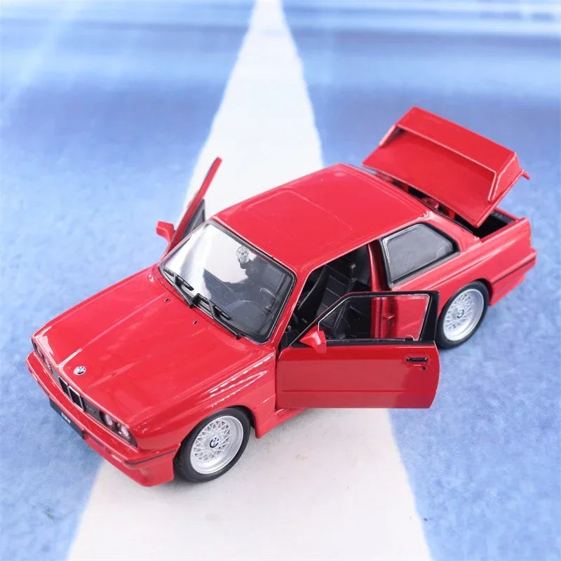 1:24 scale diecast model of a 1988 BMW M3 E30 