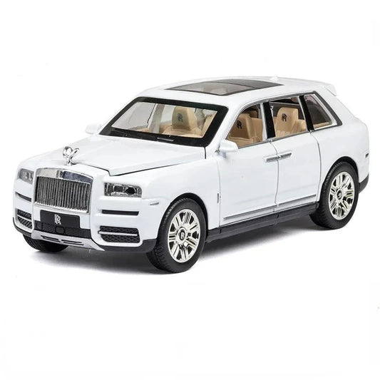 1:24 scale diecast model of a Rolls-Royce Cullinan SUV, featuring high simulation design with detailed metal alloy construction, sound and light effects, and pull-back action, perfect for collectors and luxury car enthusiasts.