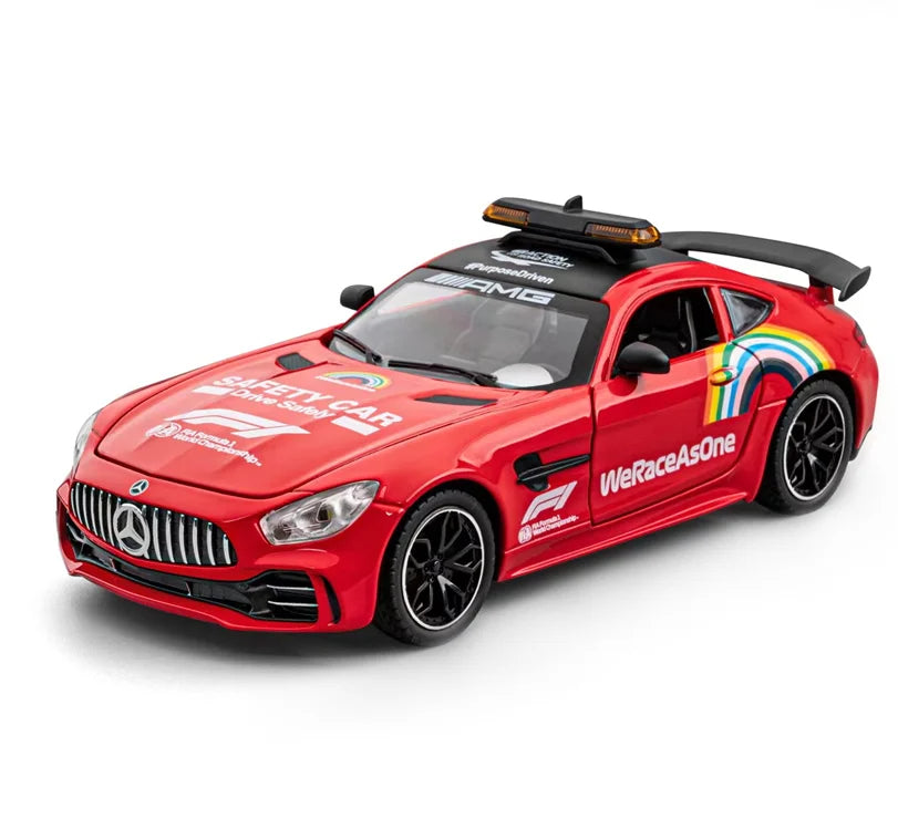 1:24 Mercedes-Benz AMG GT Safety Car by Maisto, a premium diecast model